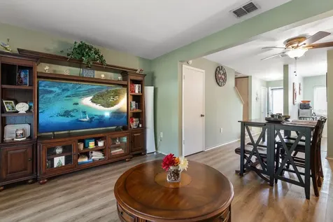 195 114th Avenue NE St Petersburg FL 33716