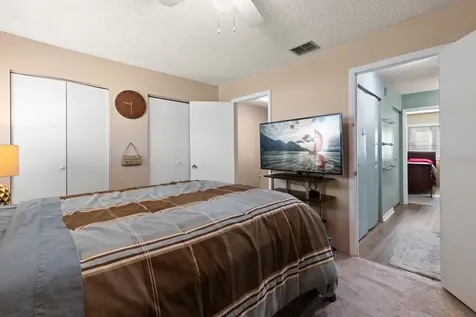 195 114th Avenue NE St Petersburg FL 33716