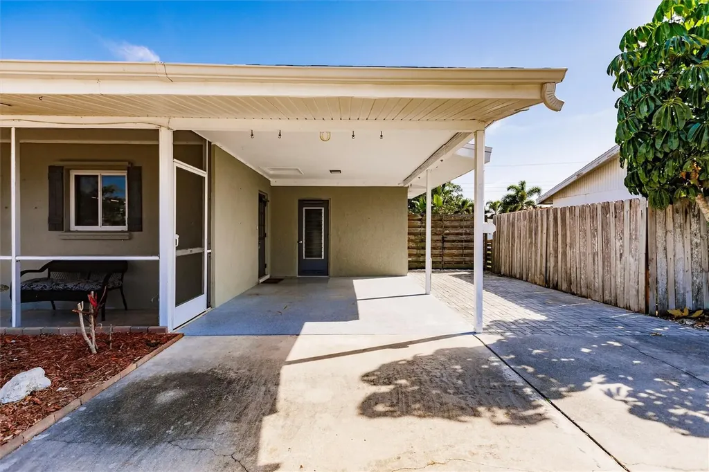 1720 Colleen Street Sarasota FL 34231
