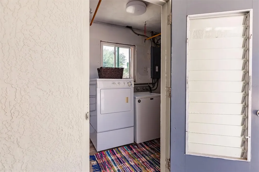1720 Colleen Street Sarasota FL 34231