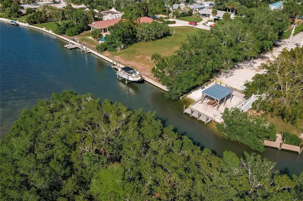 1720 Colleen Street Sarasota FL 34231