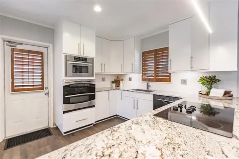 1720 Colleen Street Sarasota FL 34231