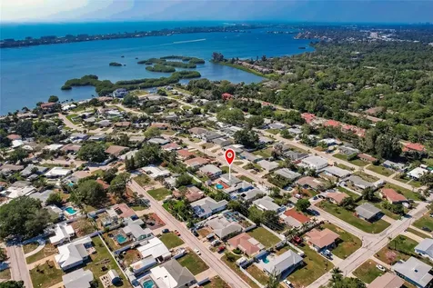1720 Colleen Street Sarasota FL 34231