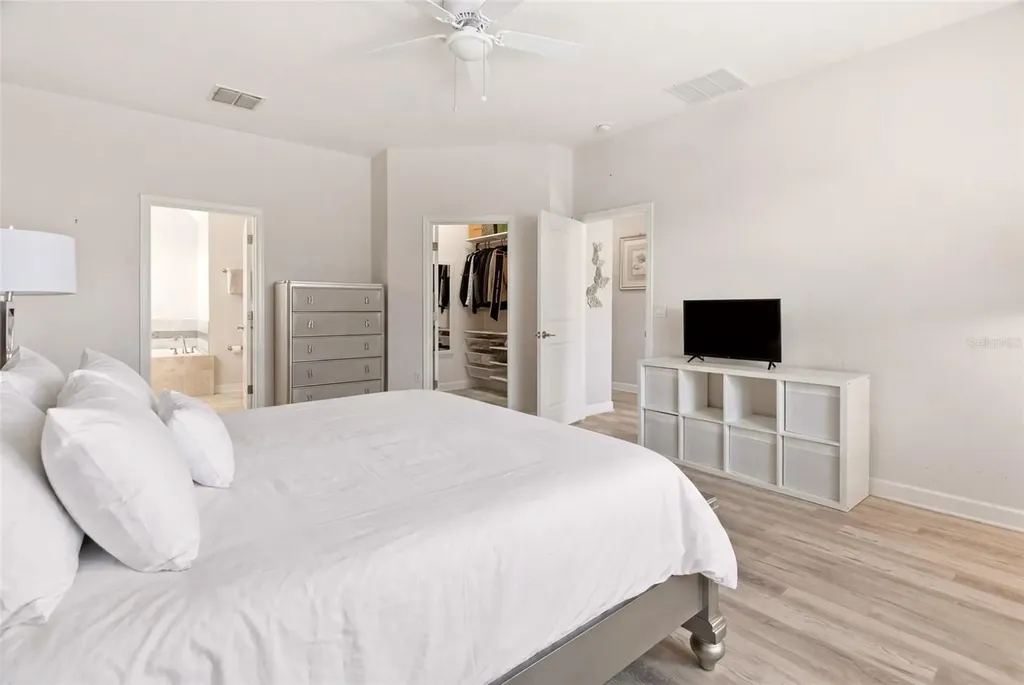 11932 Hometown Place Orlando FL 32832