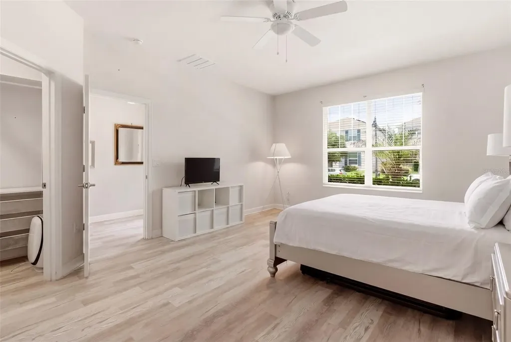 11932 Hometown Place Orlando FL 32832