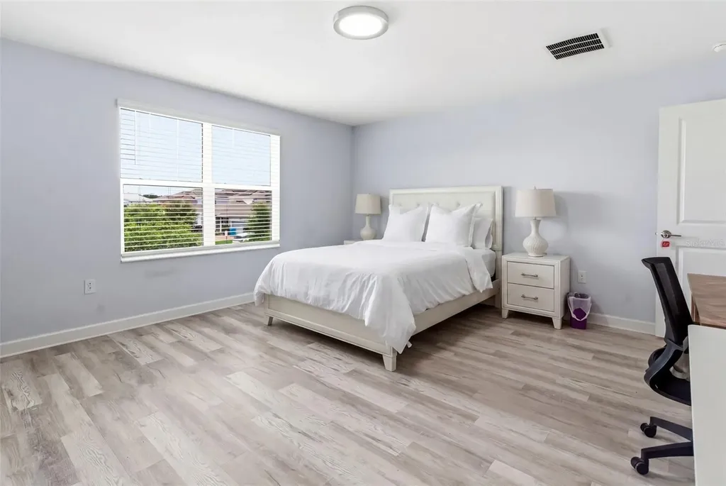 11932 Hometown Place Orlando FL 32832