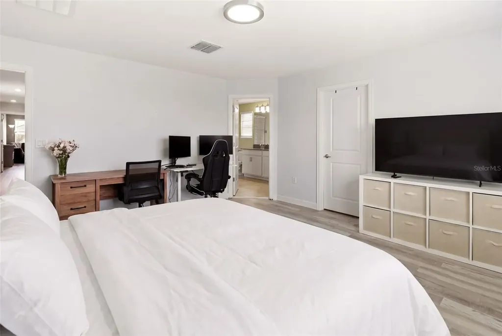 11932 Hometown Place Orlando FL 32832