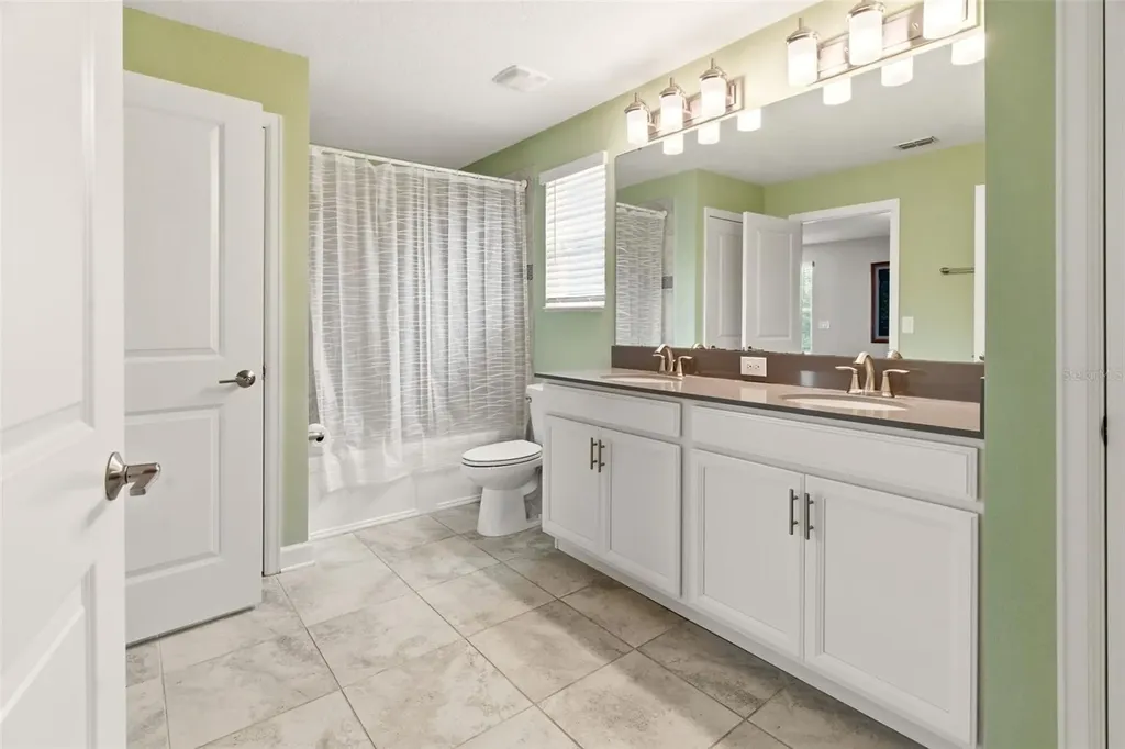 11932 Hometown Place Orlando FL 32832