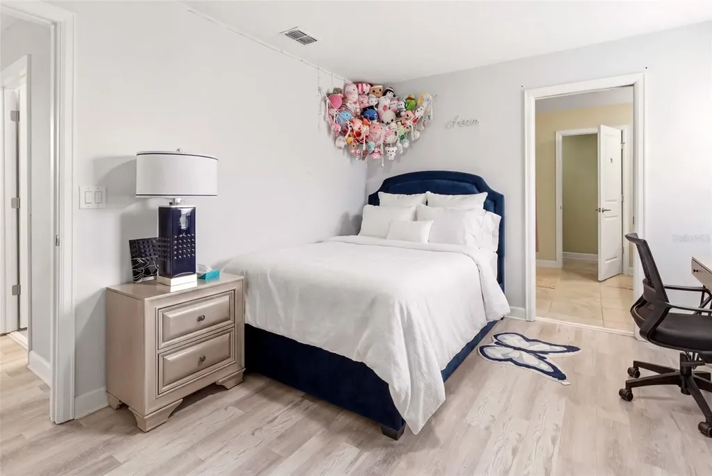 11932 Hometown Place Orlando FL 32832