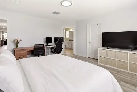11932 Hometown Place Orlando FL 32832