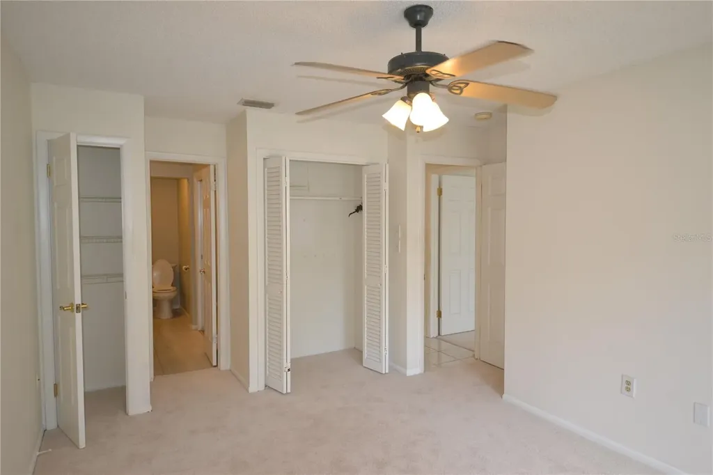 329 Moorings Cove Drive Tarpon Springs FL 34689
