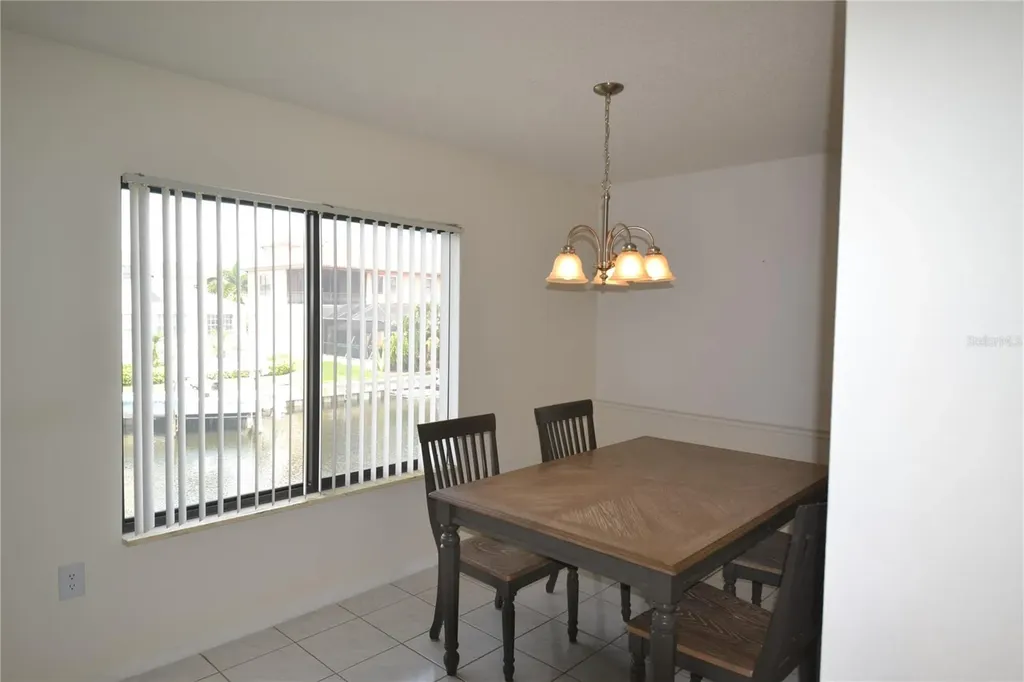 329 Moorings Cove Drive Tarpon Springs FL 34689