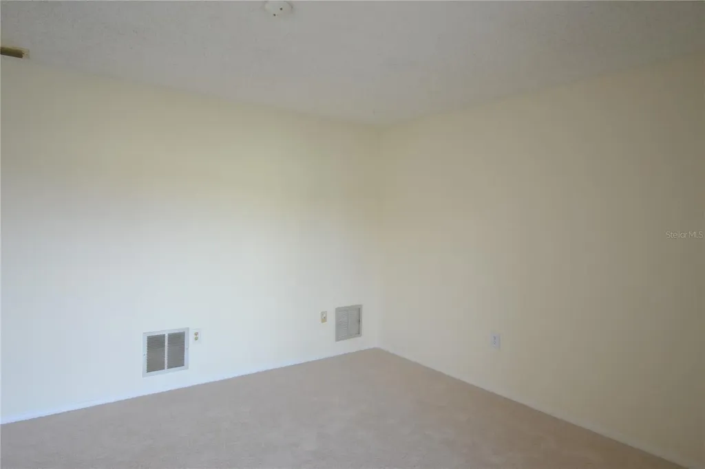 329 Moorings Cove Drive Tarpon Springs FL 34689