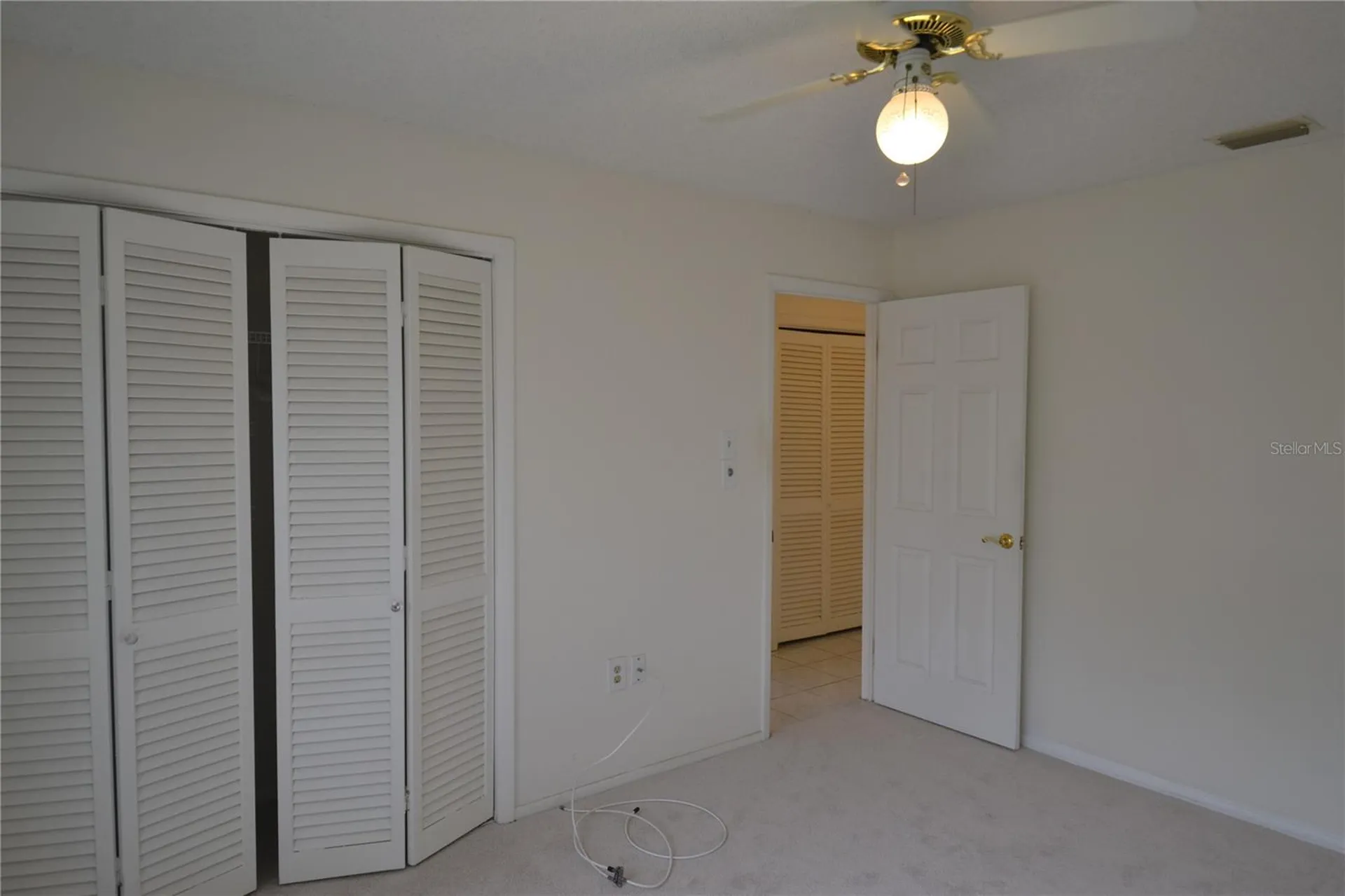 329 Moorings Cove Drive Tarpon Springs FL 34689