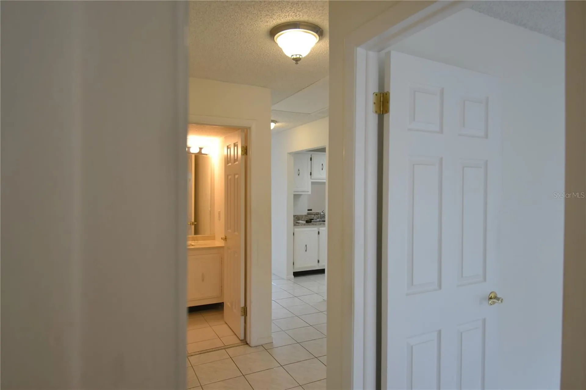 329 Moorings Cove Drive Tarpon Springs FL 34689