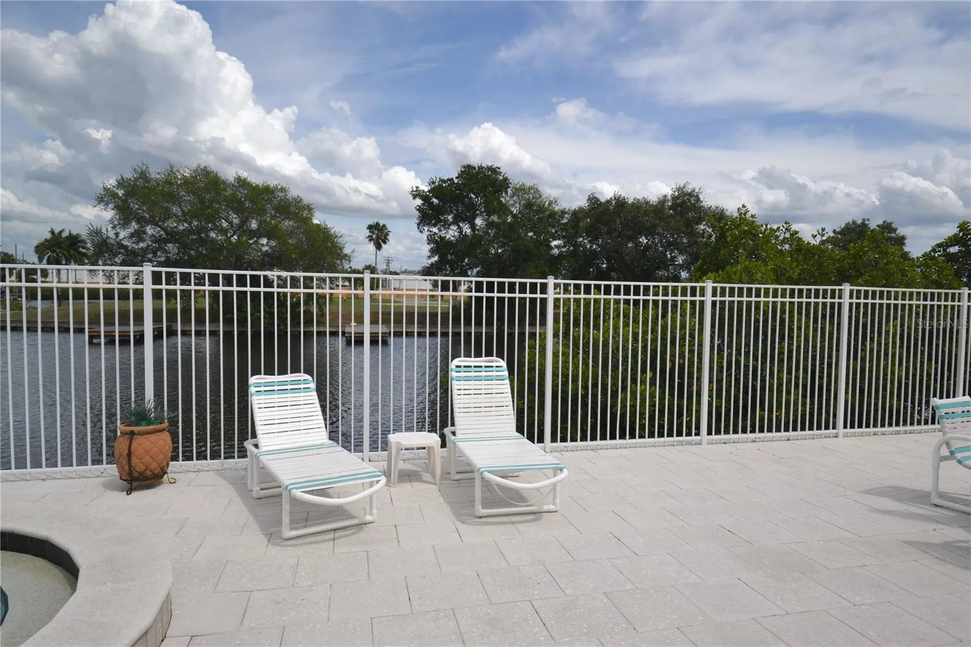 329 Moorings Cove Drive Tarpon Springs FL 34689
