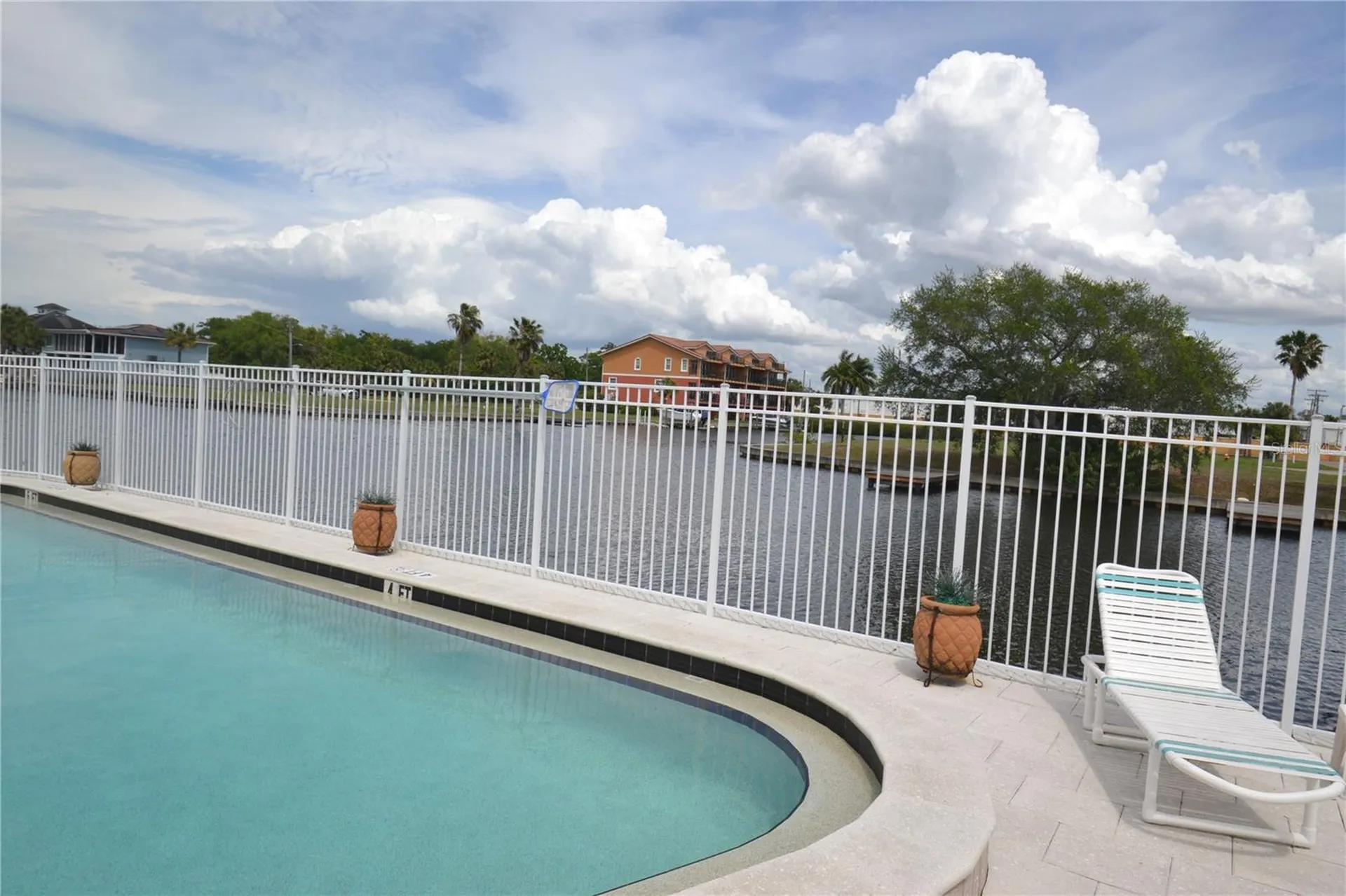 329 Moorings Cove Drive Tarpon Springs FL 34689