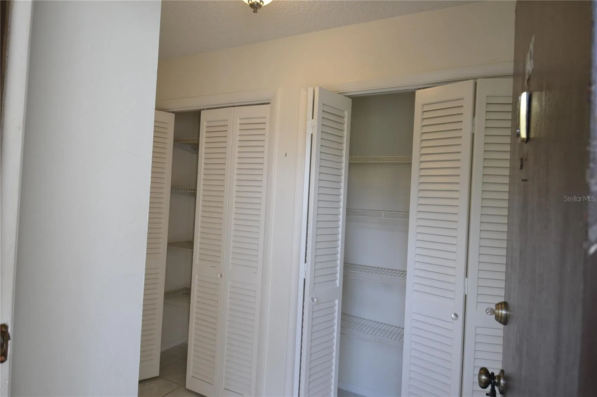 329 Moorings Cove Drive Tarpon Springs FL 34689