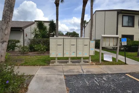 329 Moorings Cove Drive Tarpon Springs FL 34689