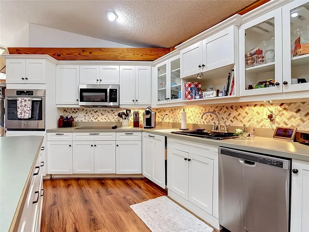 43809 Sunset Drive Paisley FL 32767