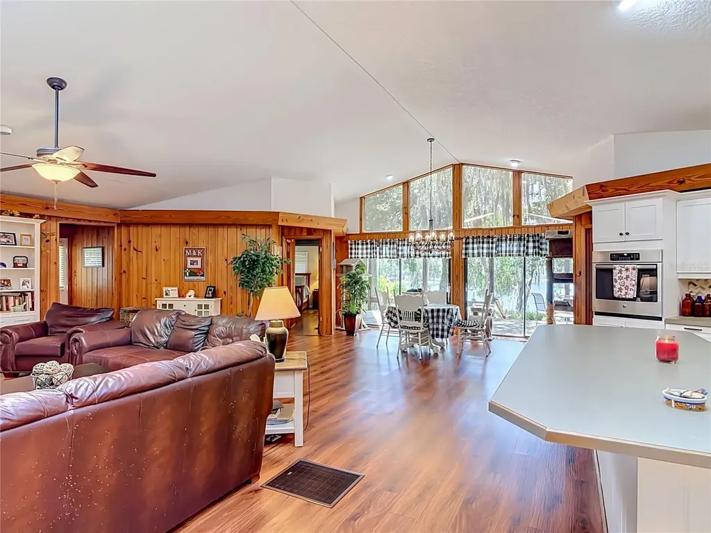 43809 Sunset Drive Paisley FL 32767