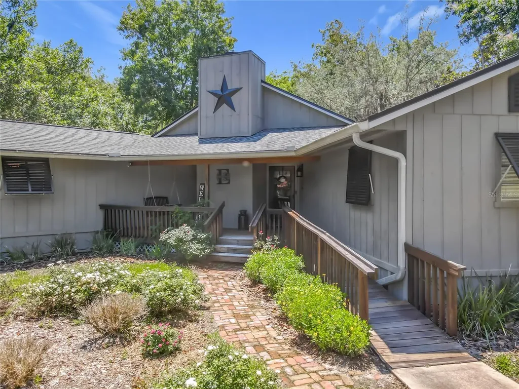 43809 Sunset Drive Paisley FL 32767