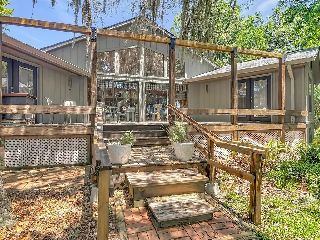 43809 Sunset Drive Paisley FL 32767