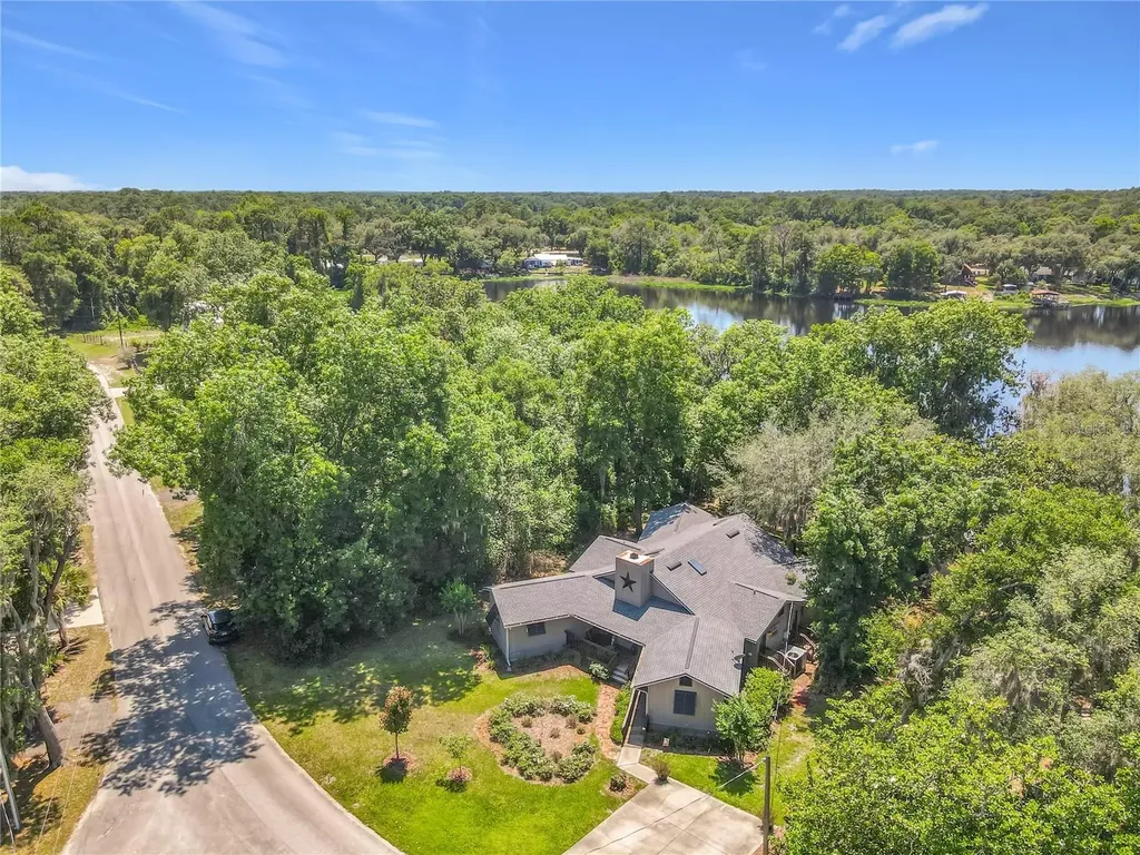 43809 Sunset Drive Paisley FL 32767