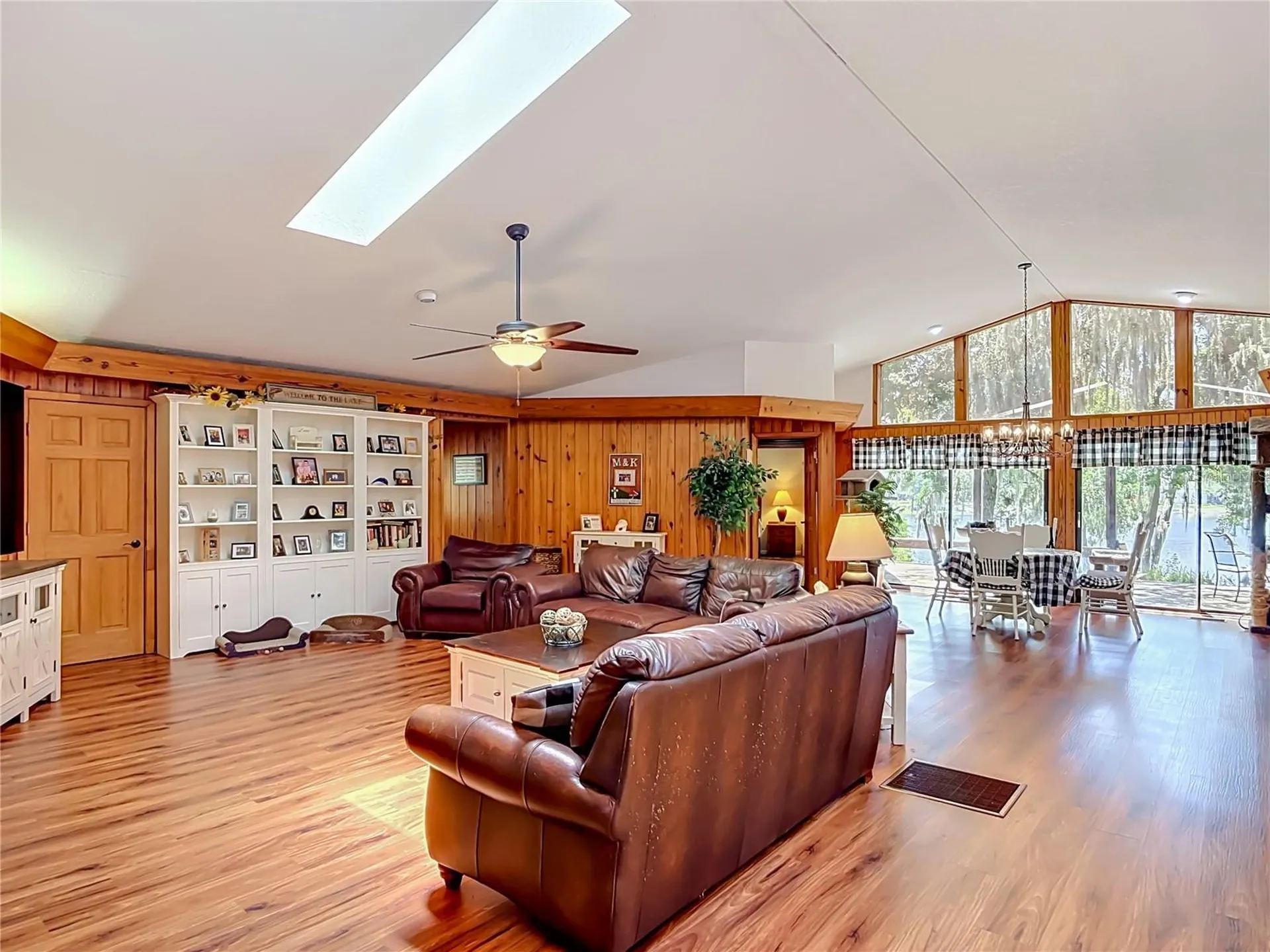 43809 Sunset Drive Paisley FL 32767