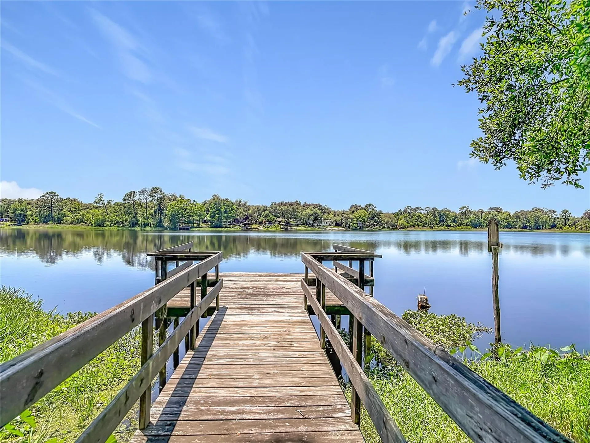43809 Sunset Drive Paisley FL 32767