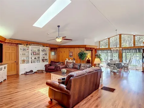 43809 Sunset Drive Paisley FL 32767