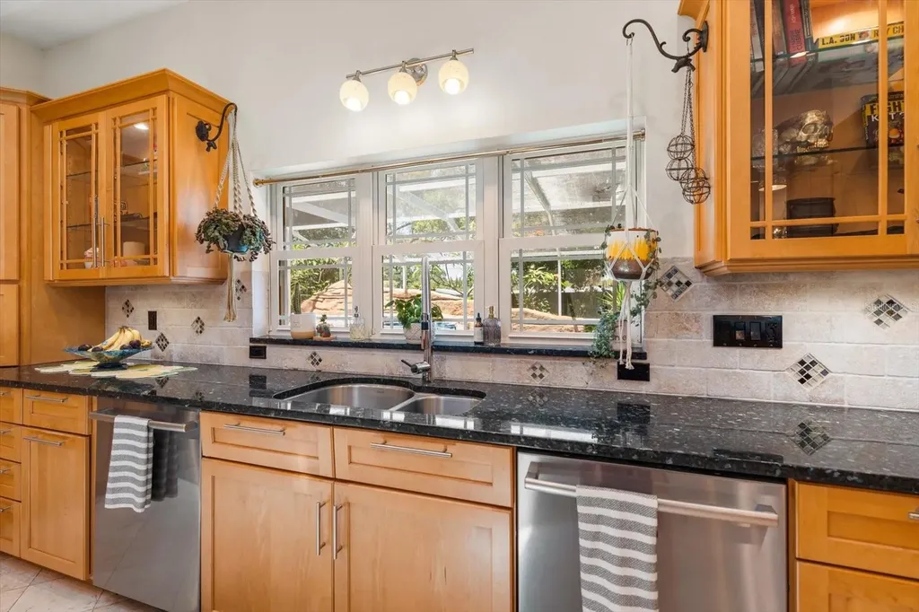 2400 Sherwood Lane Clearwater FL 33764