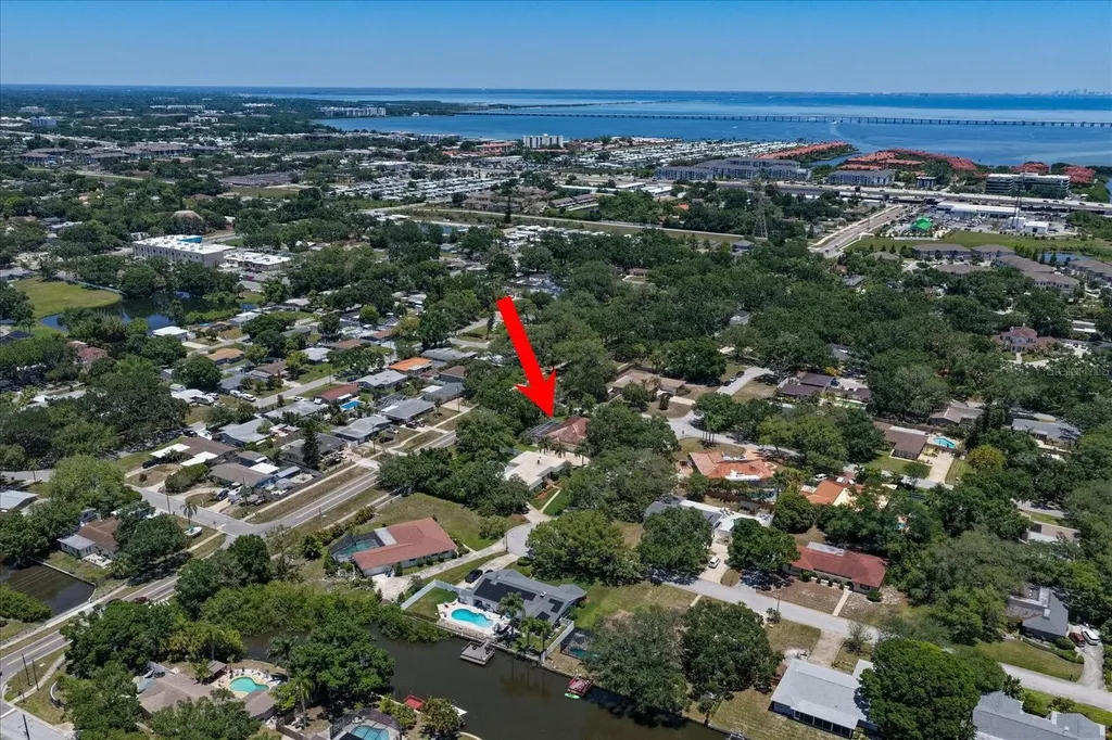 2400 Sherwood Lane Clearwater FL 33764