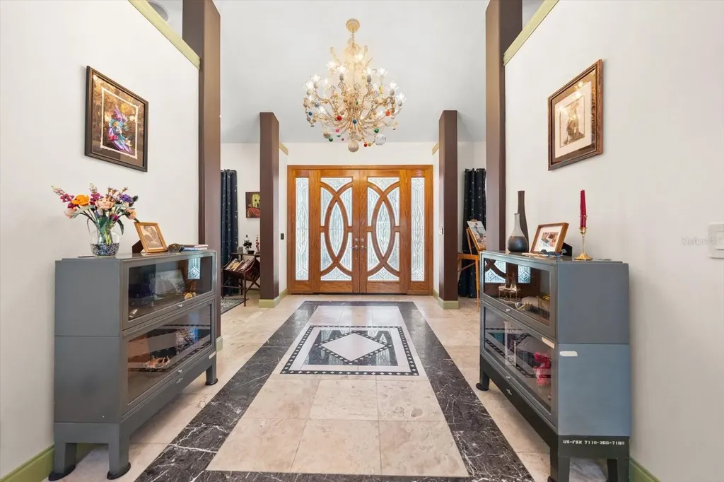 2400 Sherwood Lane Clearwater FL 33764