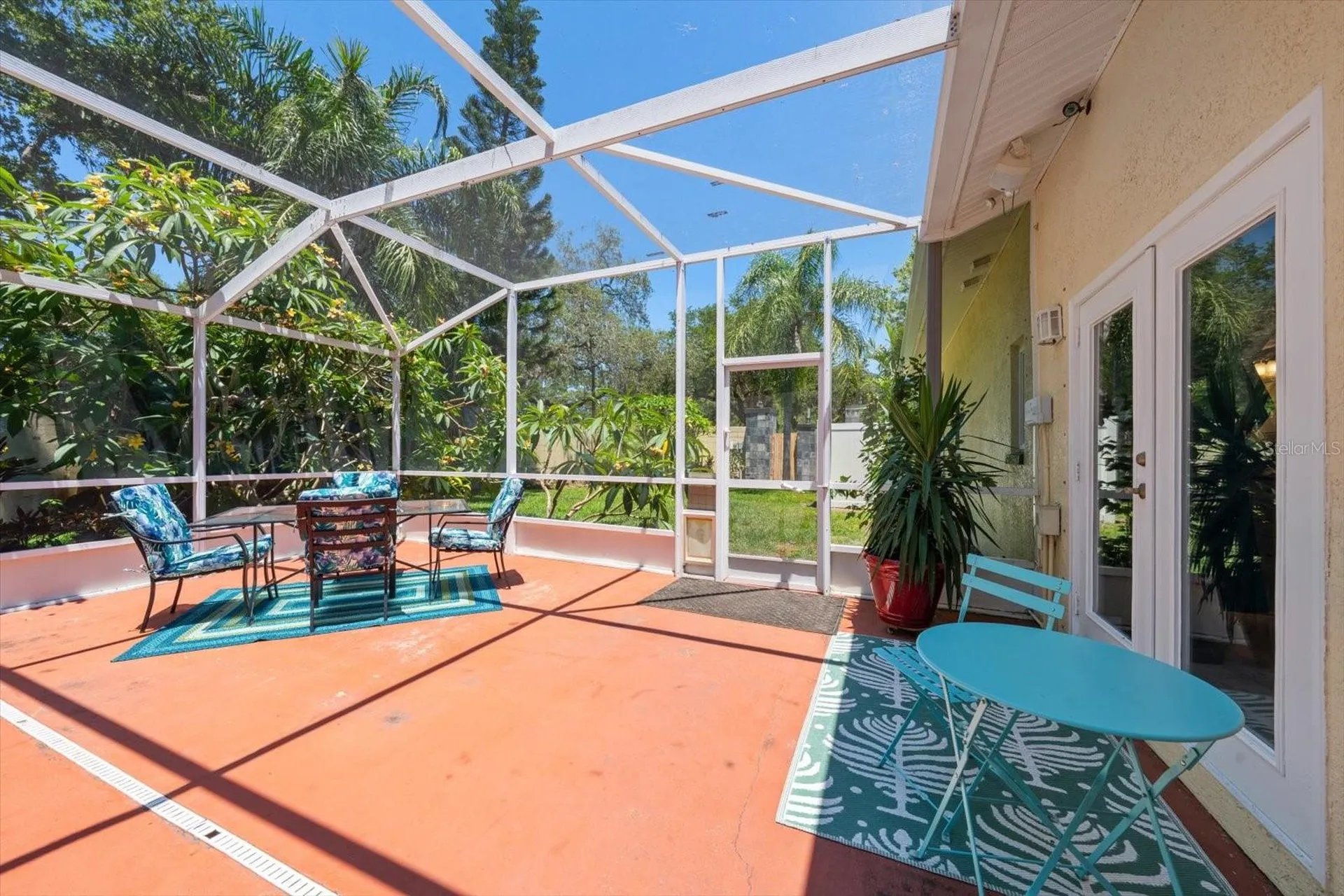 2400 Sherwood Lane Clearwater FL 33764