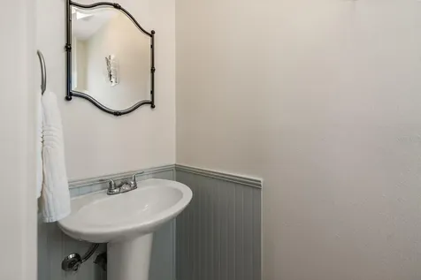 2400 Sherwood Lane Clearwater FL 33764