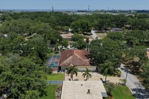 2400 Sherwood Lane Clearwater FL 33764