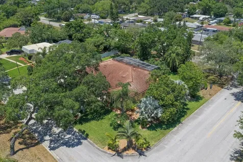 2400 Sherwood Lane Clearwater FL 33764