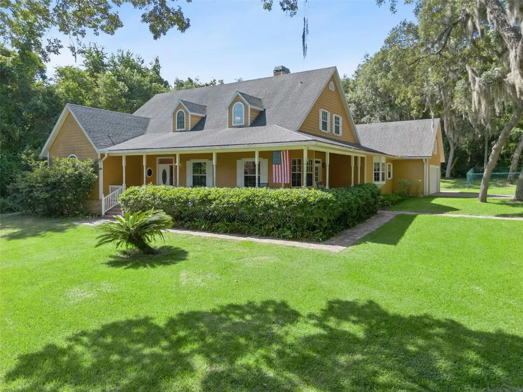 16526 Highland Avenue Montverde FL 34756