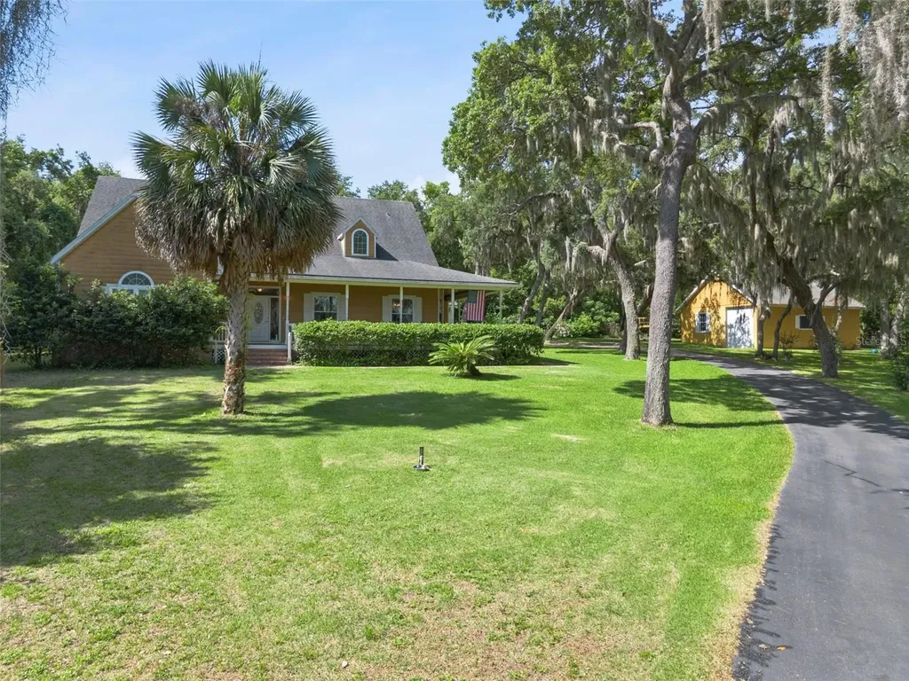 16526 Highland Avenue Montverde FL 34756