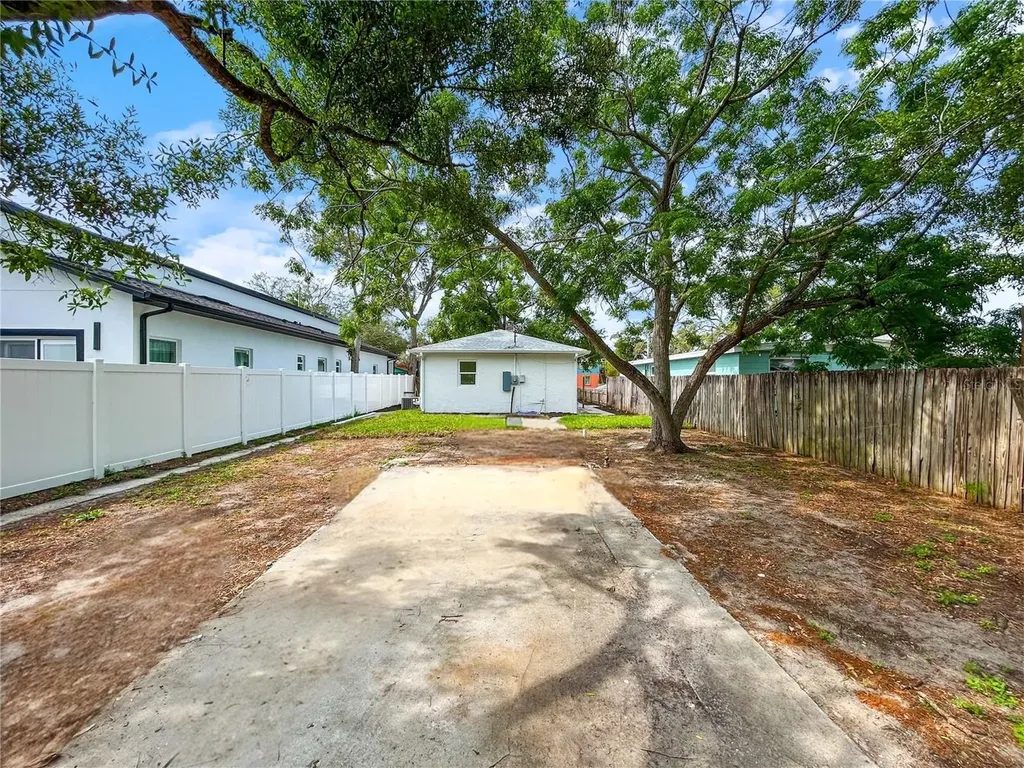 5021 9th Avenue S Gulfport FL 33707