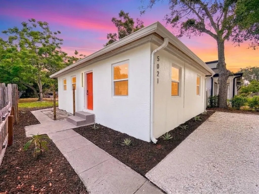 5021 9th Avenue S Gulfport FL 33707