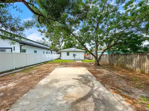 5021 9th Avenue S Gulfport FL 33707