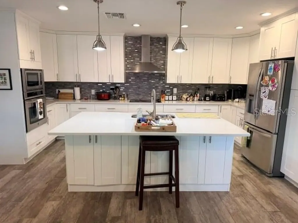 5000 9th Avenue W Bradenton FL 34209