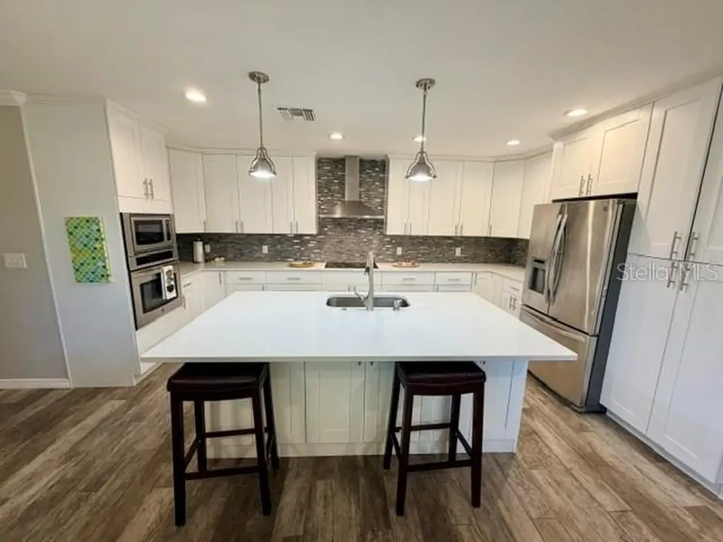 5000 9th Avenue W Bradenton FL 34209