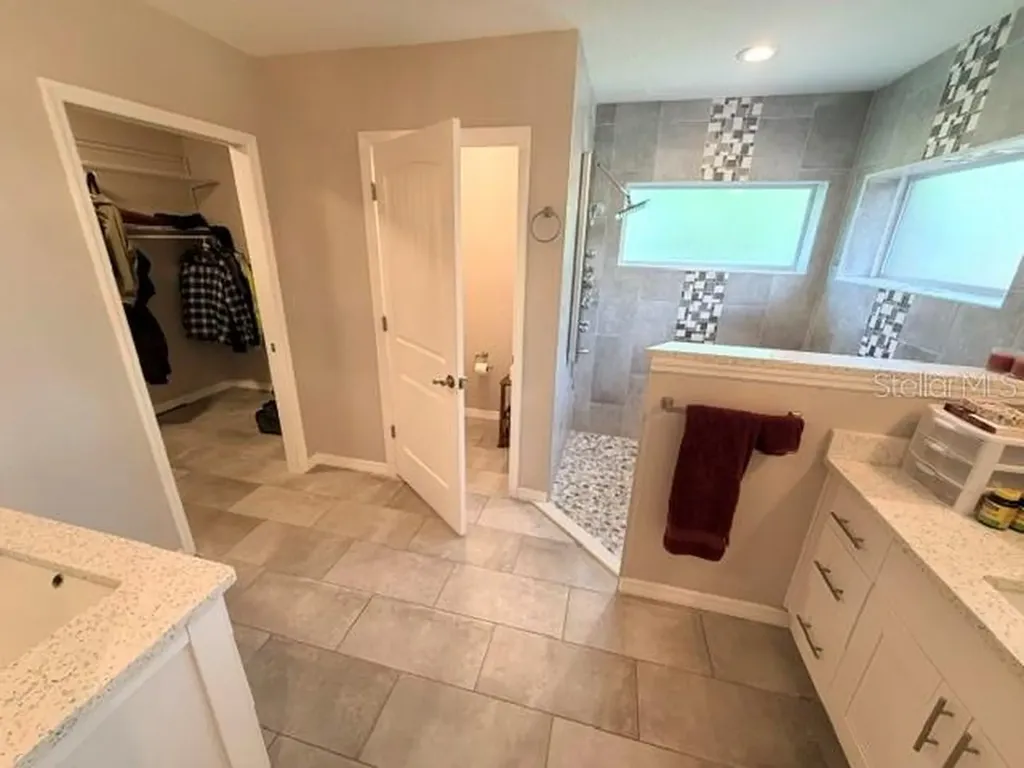 5000 9th Avenue W Bradenton FL 34209
