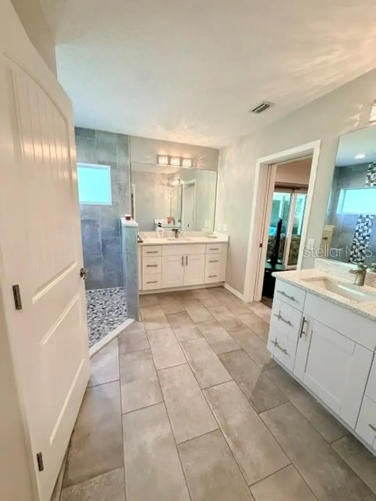 5000 9th Avenue W Bradenton FL 34209