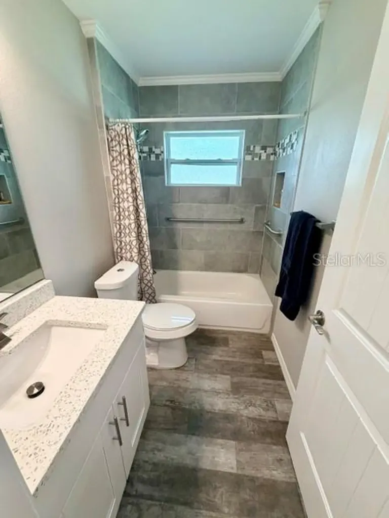 5000 9th Avenue W Bradenton FL 34209