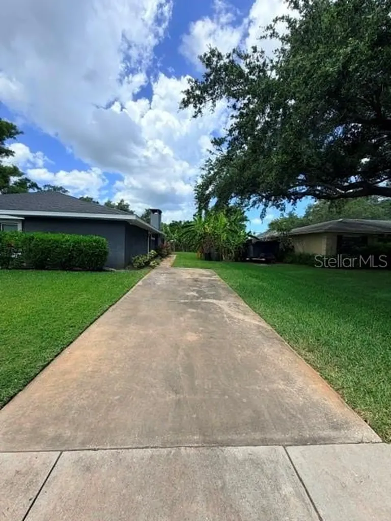 5000 9th Avenue W Bradenton FL 34209
