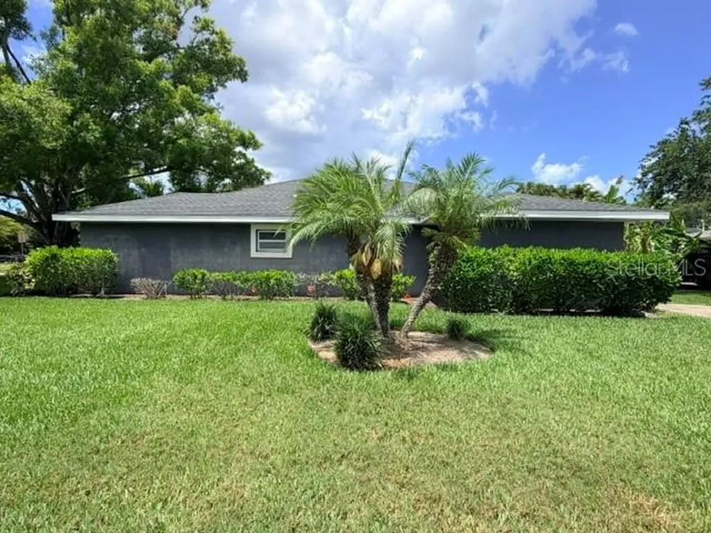 5000 9th Avenue W Bradenton FL 34209